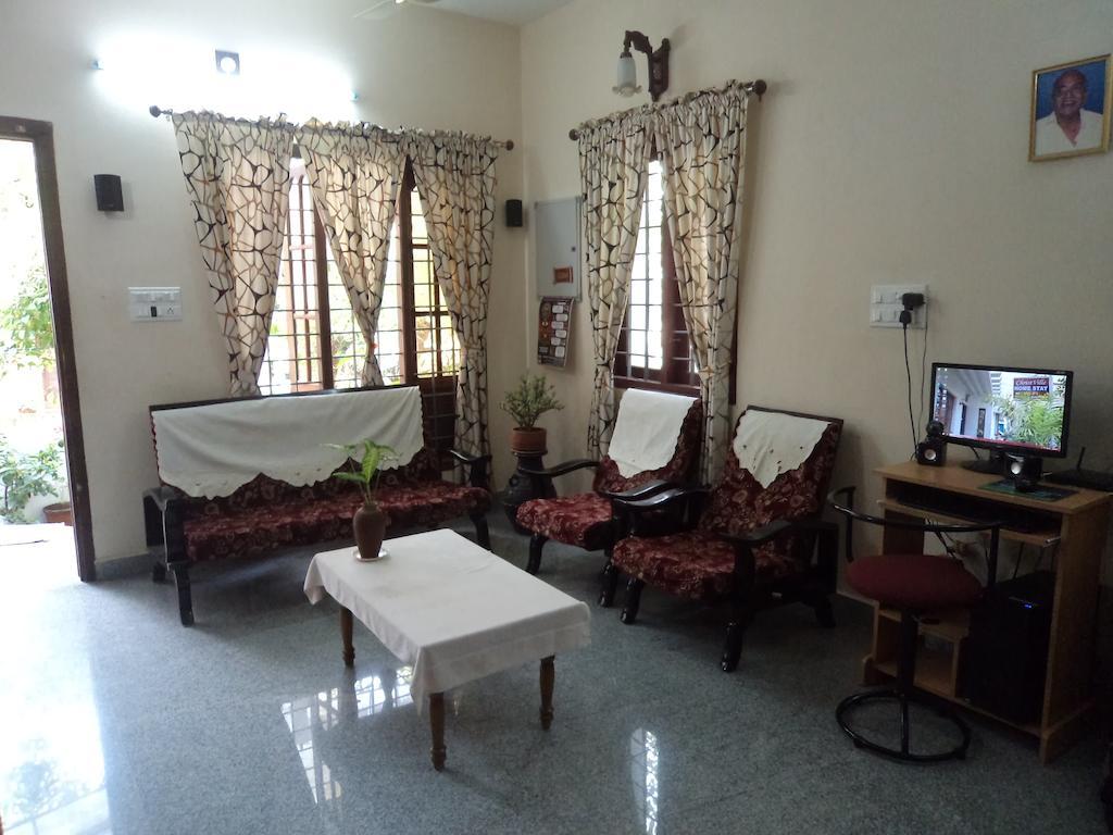 Christville Kochi Exterior photo