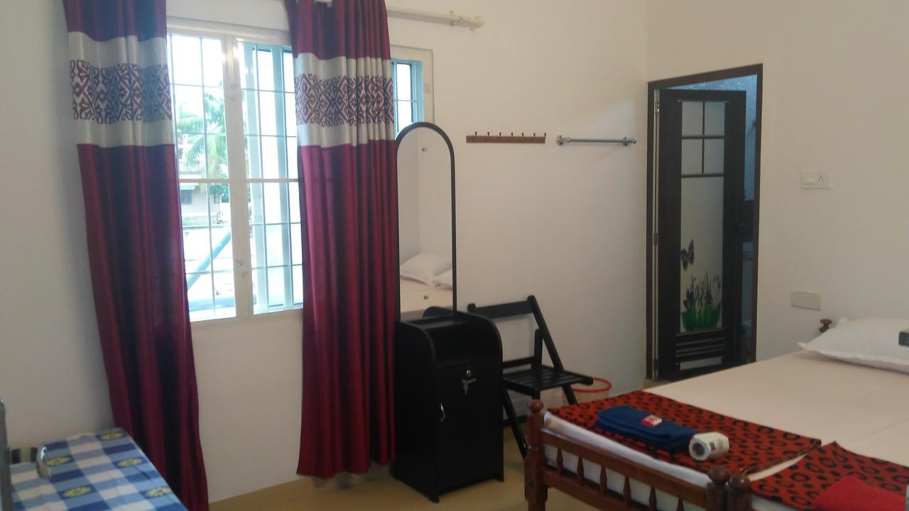 Christville Kochi Exterior photo