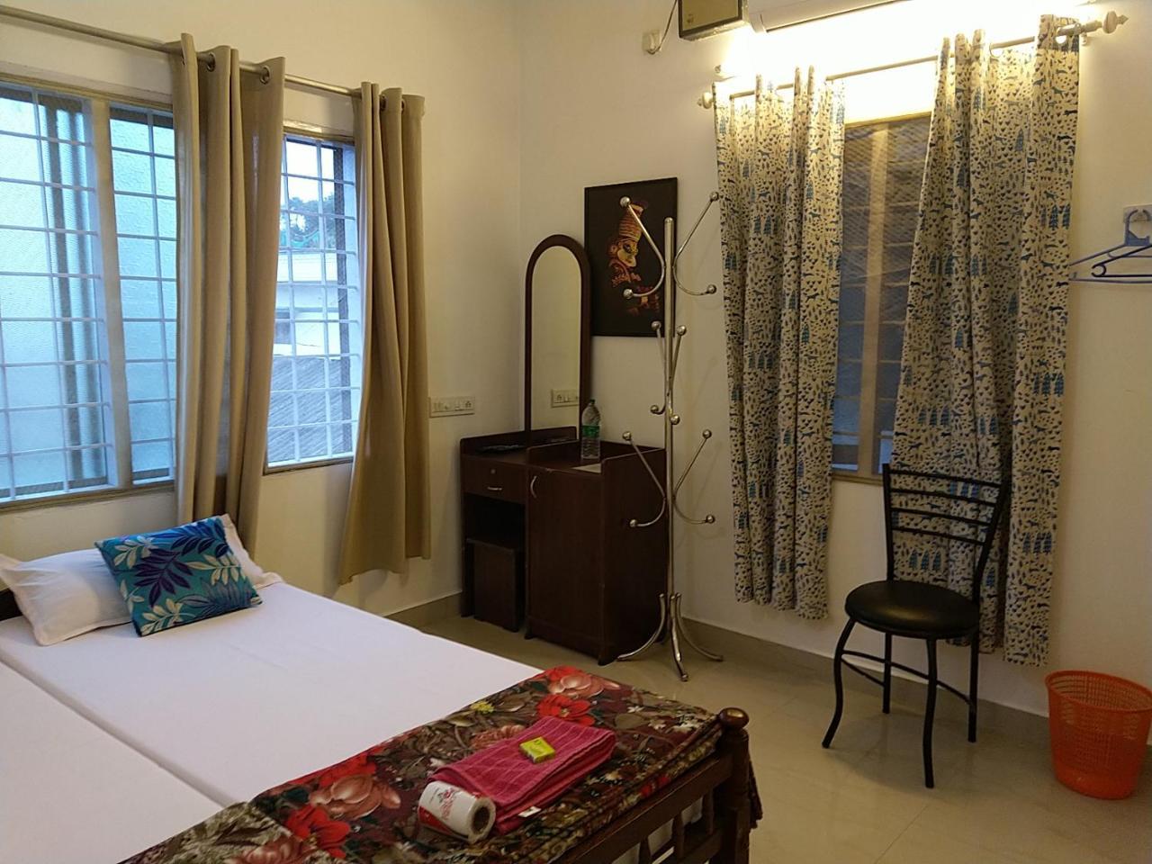 Christville Kochi Exterior photo