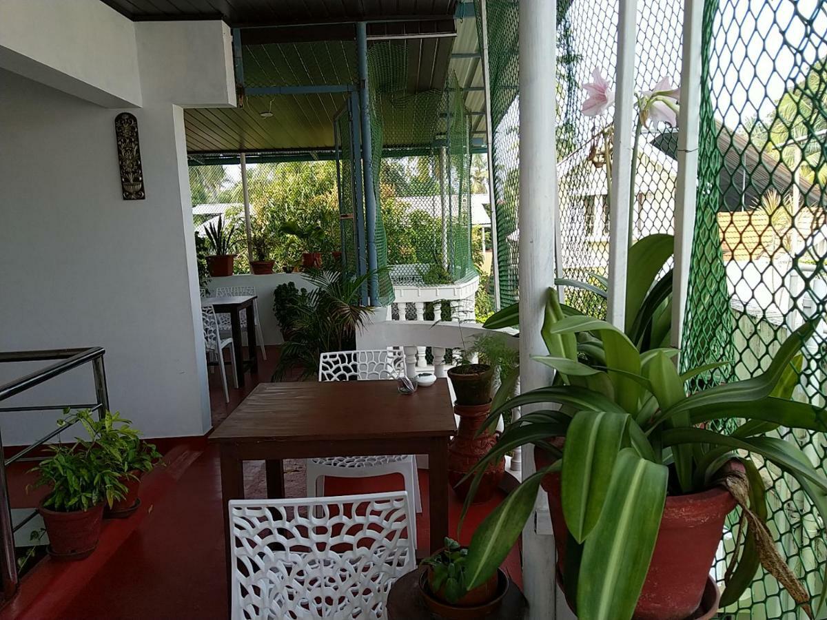 Christville Kochi Exterior photo